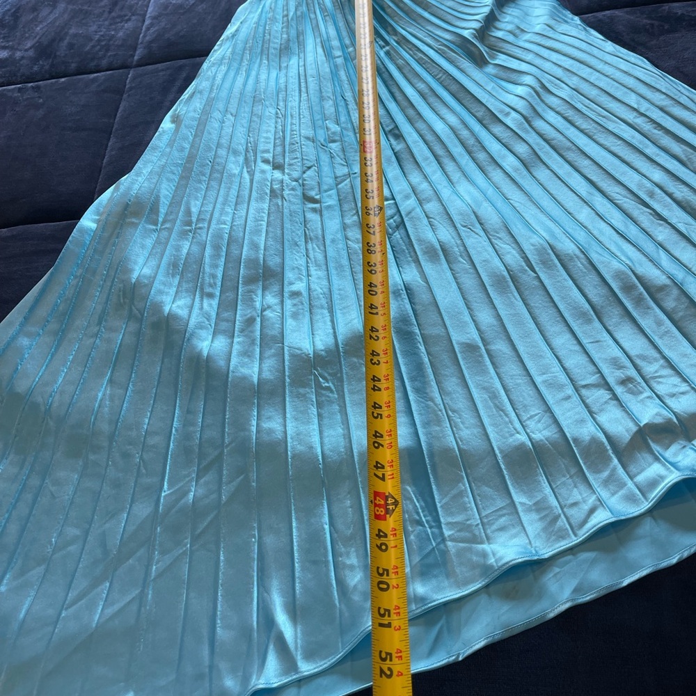NWT Elegant One-Shoulder Lined Satin Dress in Sky Blue 8 - Picture 14 of 16